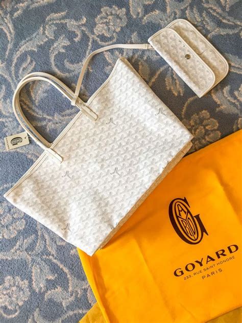 cheapest thing at goyard|cheapest place to buy Goyard.